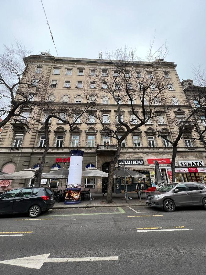 Luxury Apartment With Balcony Next To The New York Cafe Budapest Exterior foto